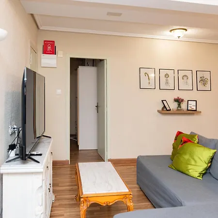 La Casa Vintage Apartment *